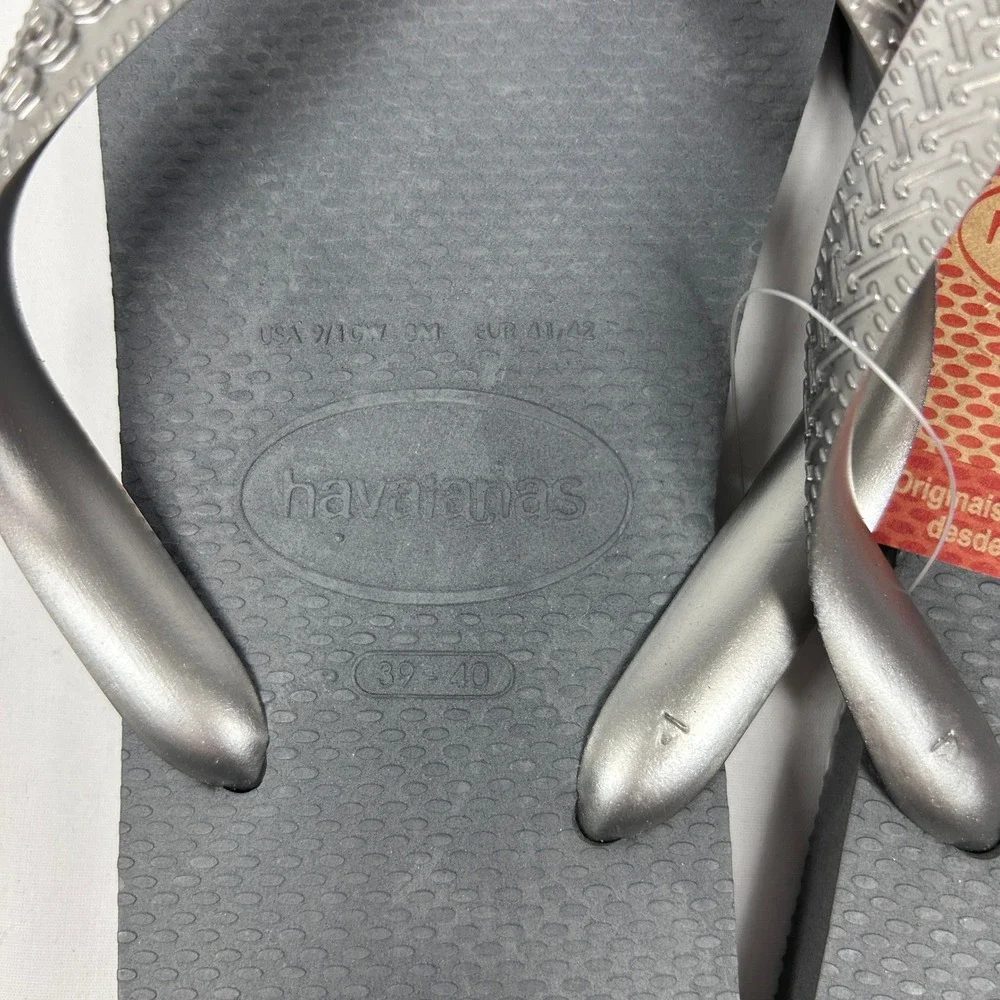 Havaianas Metallic Silver Grey Flip Flops NWT Logo Rubber Sandals USA 9/10W